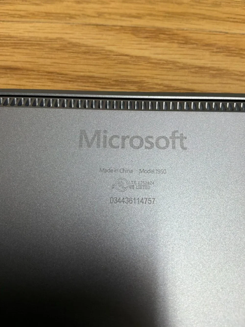 Microsoft Surface Model 1950 Touchscreen Tablet Only Silver For Parts Repair